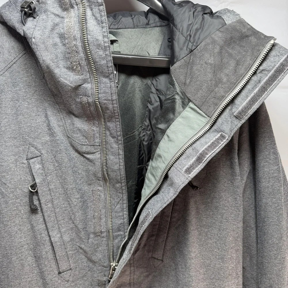 The North Face Men's Large Chakal Gray Heathered HyVent Ski Snowboard Jacket